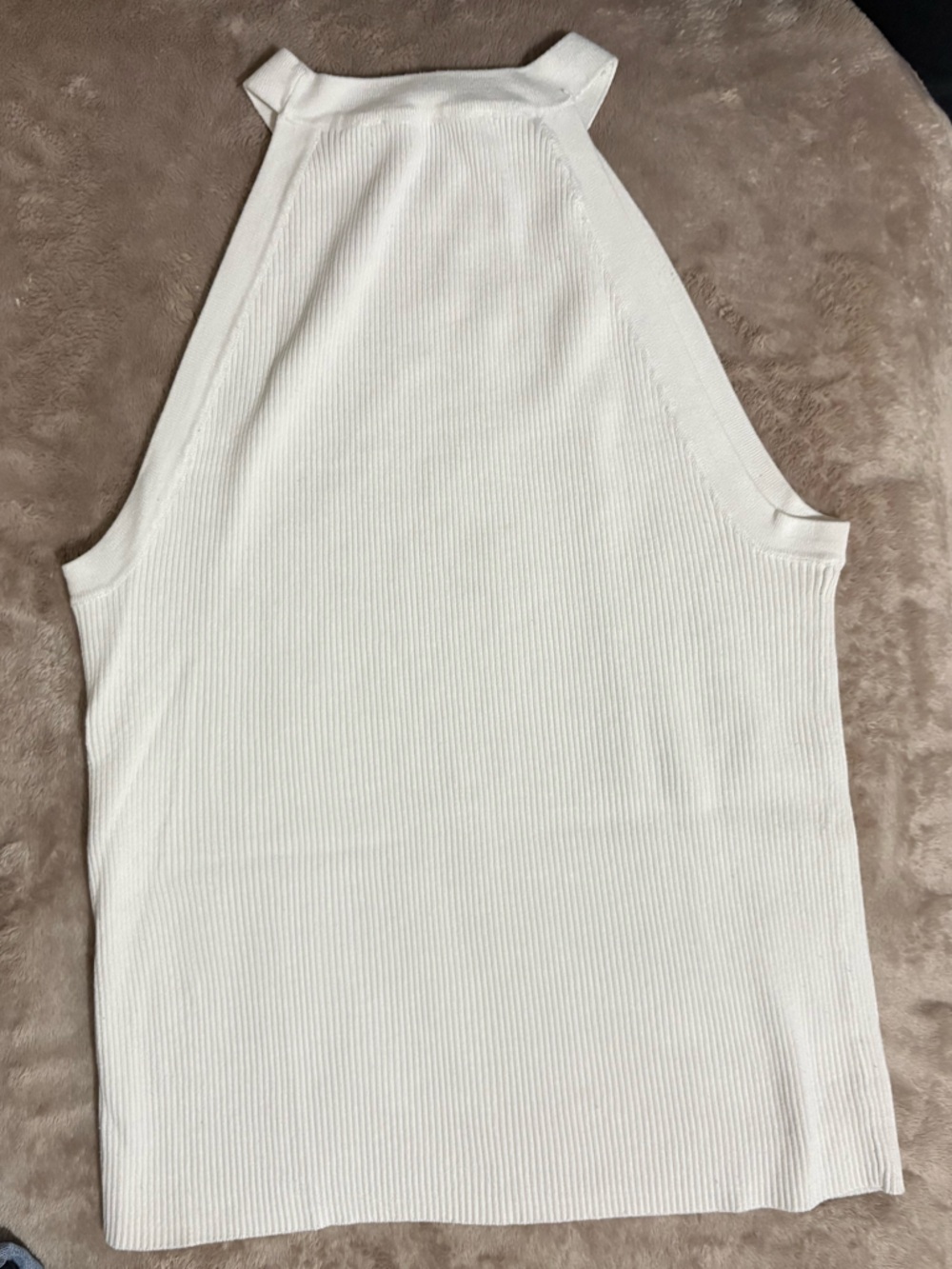 Zara White Ribbed Halter Tank
Size: Medium - Picture 2 of 8